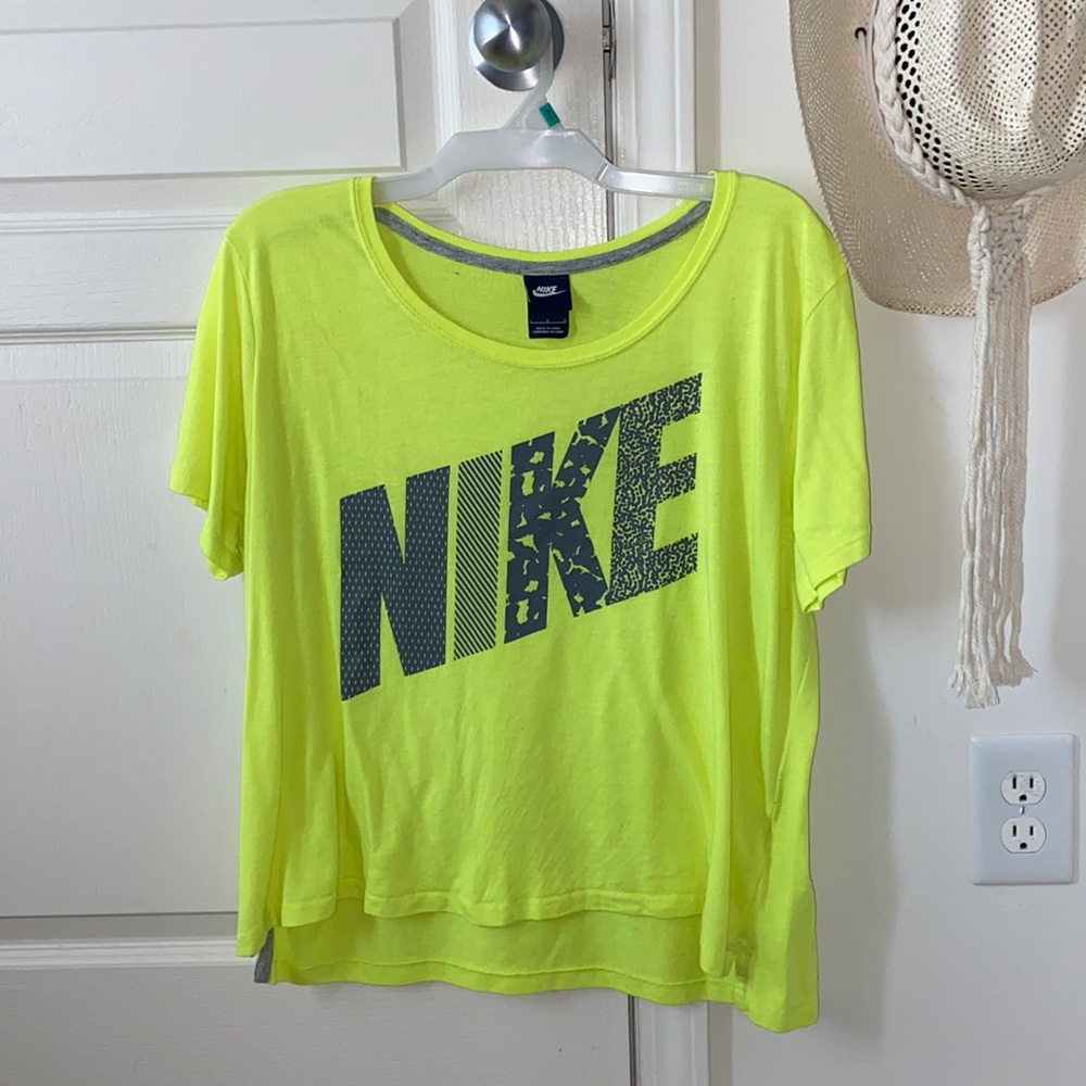 Nike cropped running t-shirt